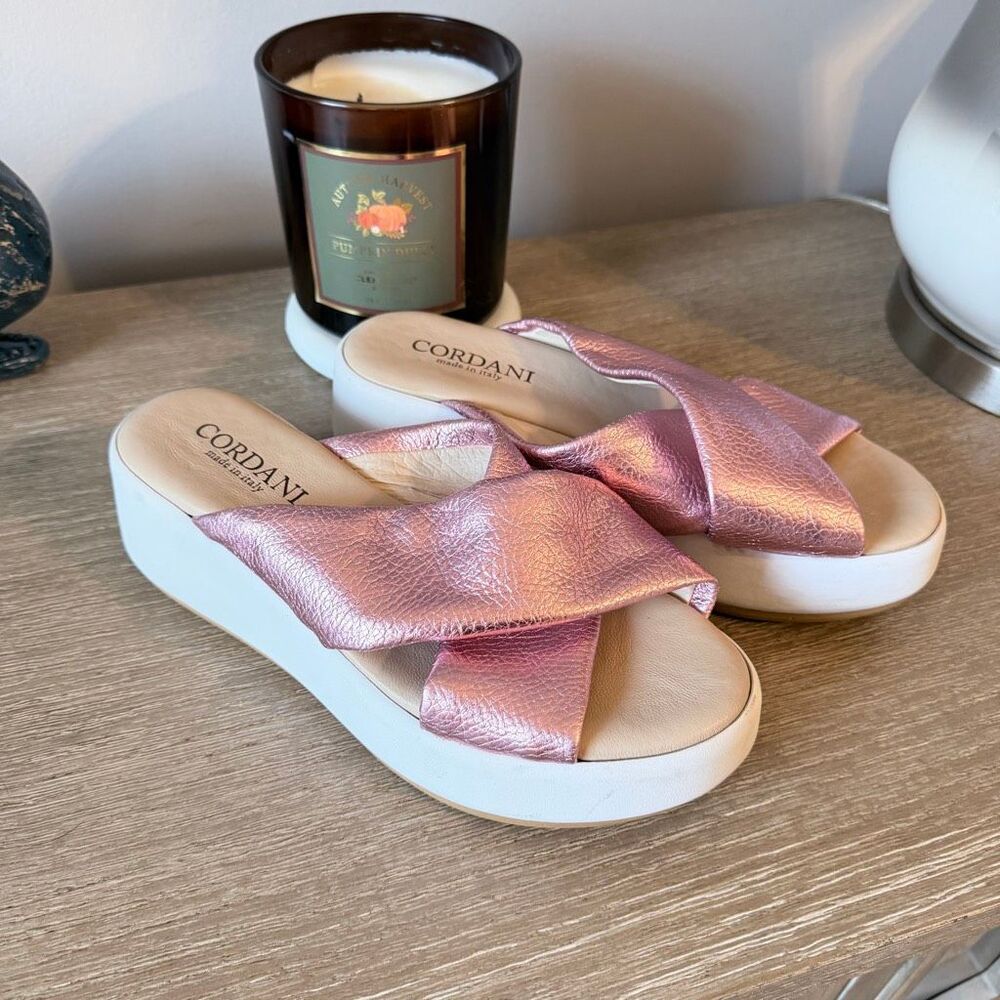 Cordani Charley Platform Wedge Sandal In Fuchsia Size 39/ 8.5‎